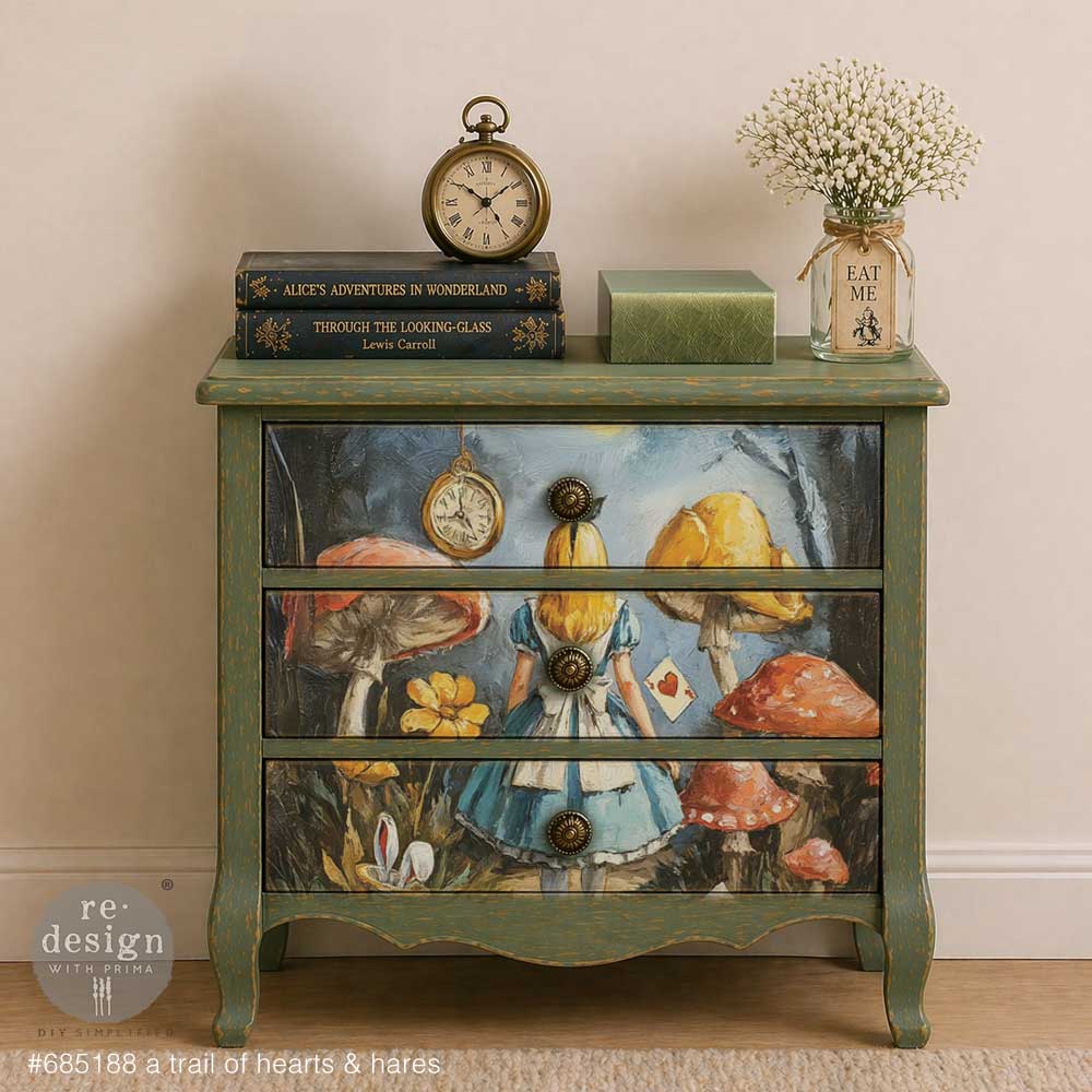Alice in Wonderland – Piglet's Closet